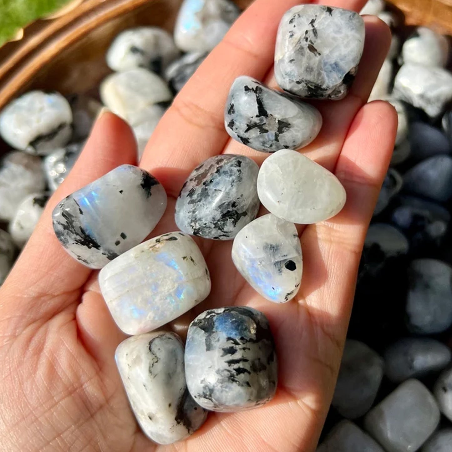Rainbow Moonstone Healing Crystal – Calm, Clarity & New Beginnings